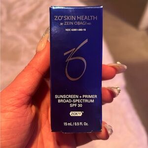 New in box Zo Skin SunScreen & primer